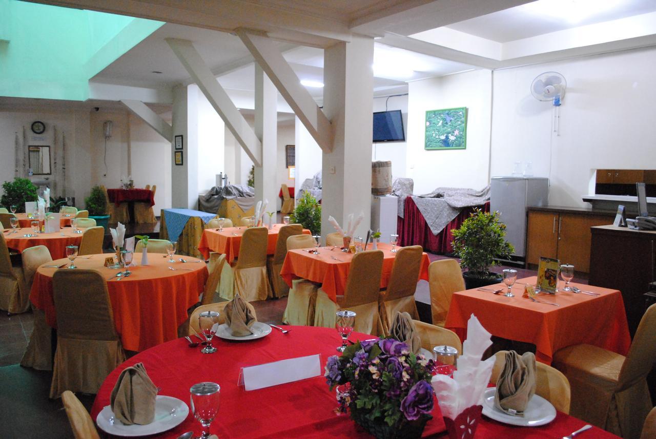 Hotel Wisata Baru Serang Extérieur photo