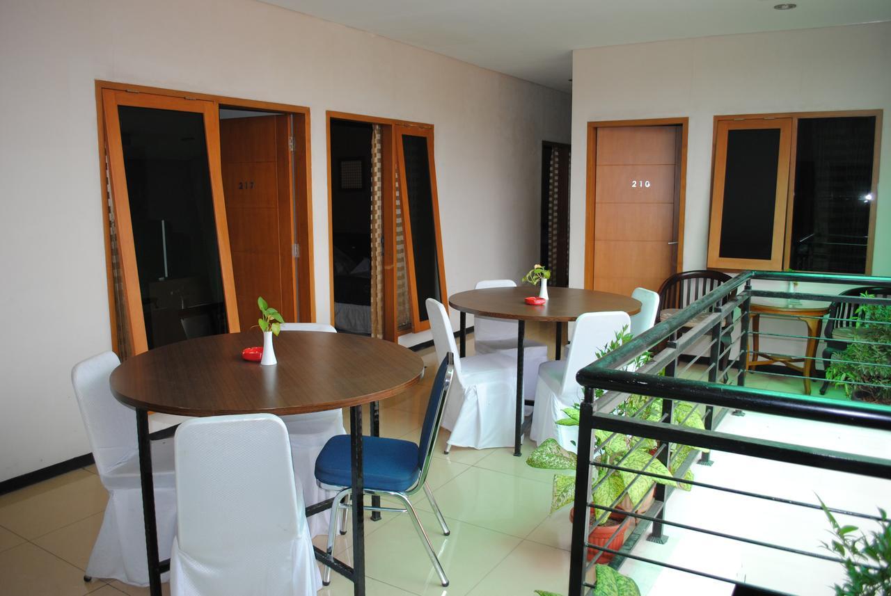 Hotel Wisata Baru Serang Extérieur photo